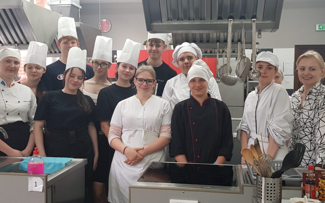 “Innowacyjne warsztaty kulinarno-edukacyjne w Liceum Ogólnokształcącym nr 4 w Wejherowie”
